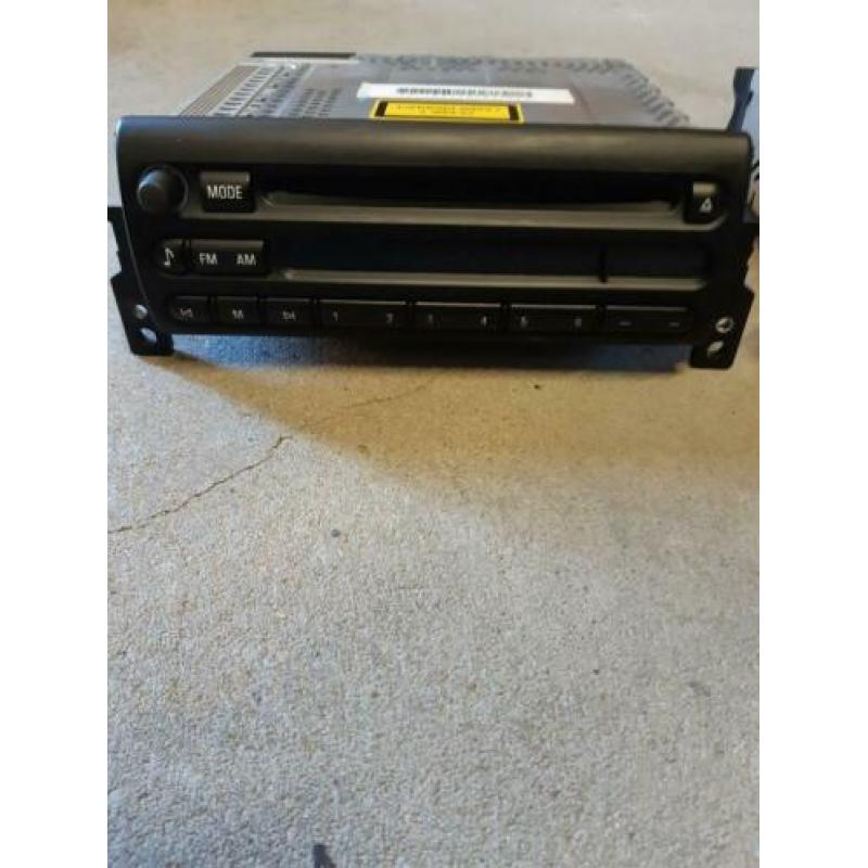 Auto radio Mini.
