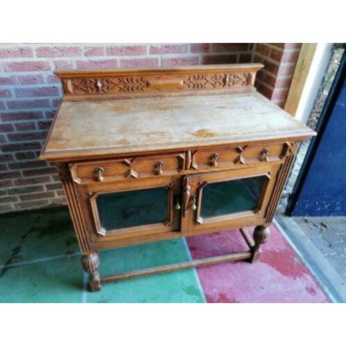 Antieke houten dressoir kast