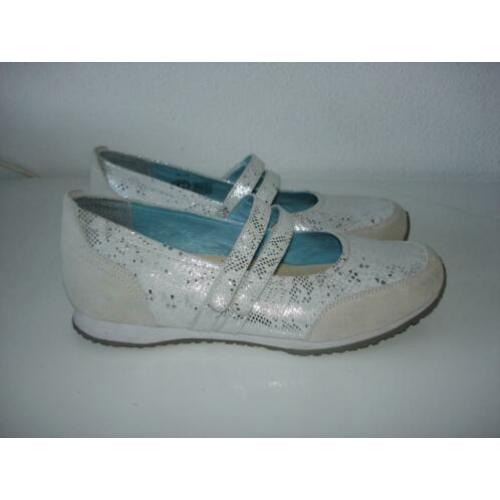 ZGAN WOLKY maat 42 zilver witte metallic leren ballerina`s