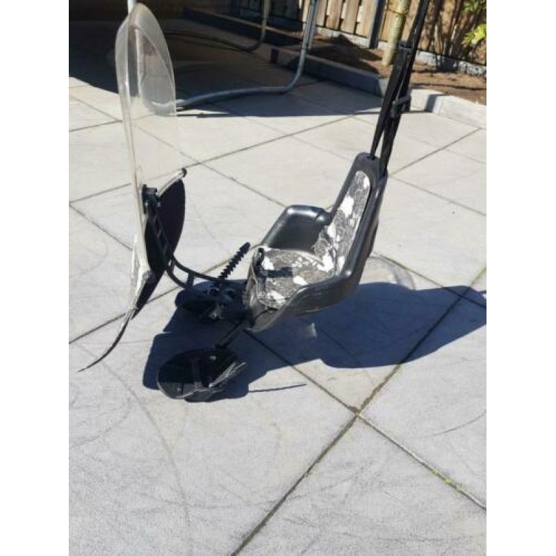 Bobike met windscherm