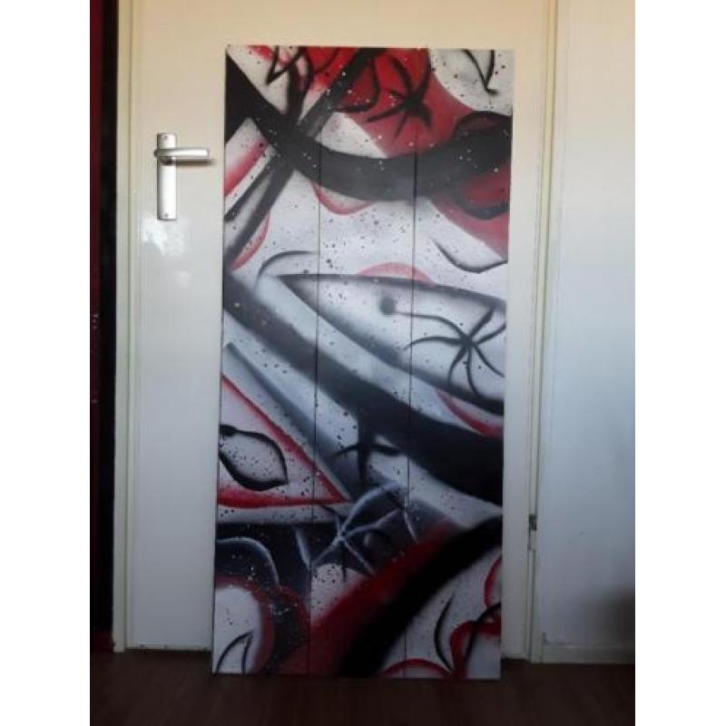Uit eigen handen gemaakt spuitverf schilderij.