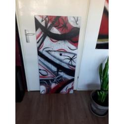 Uit eigen handen gemaakt spuitverf schilderij.