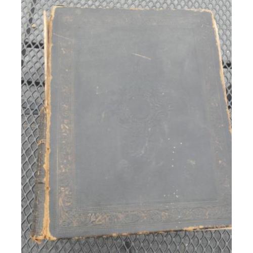 The Holy Bible John Brown ongeveer 1880