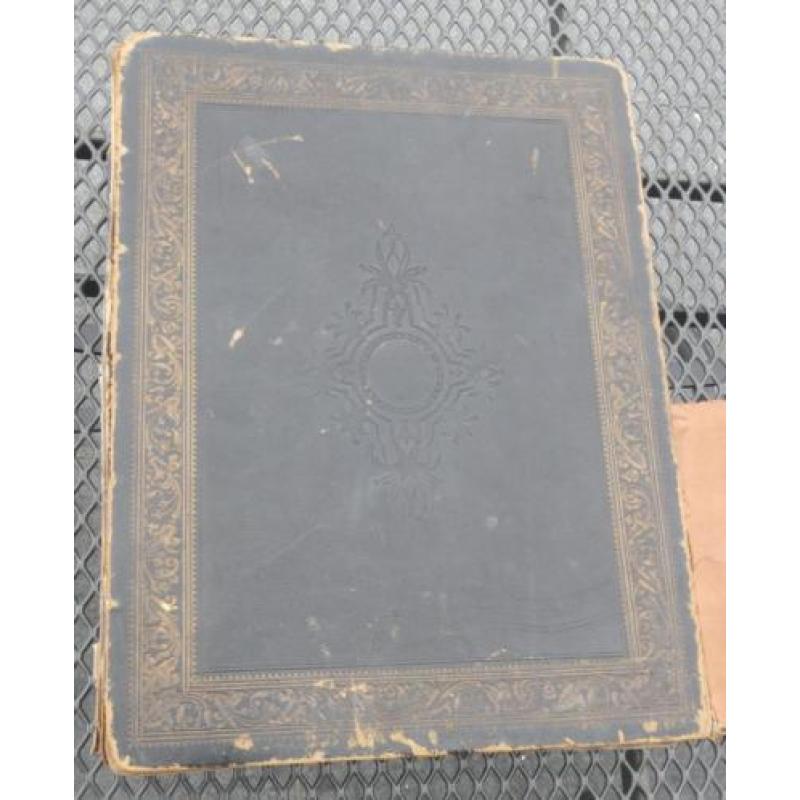 The Holy Bible John Brown ongeveer 1880