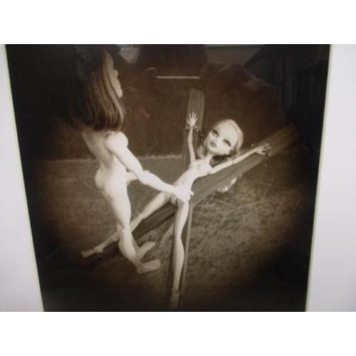 R.Perez. Barbie throws the brakes loose. Serie 1. 1/10.Sign