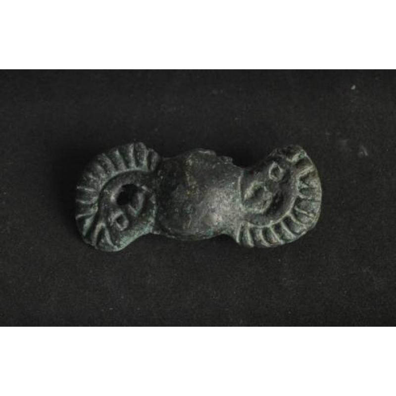 Scythisch applique met paardenhoofden, 300 BC bodemvondst