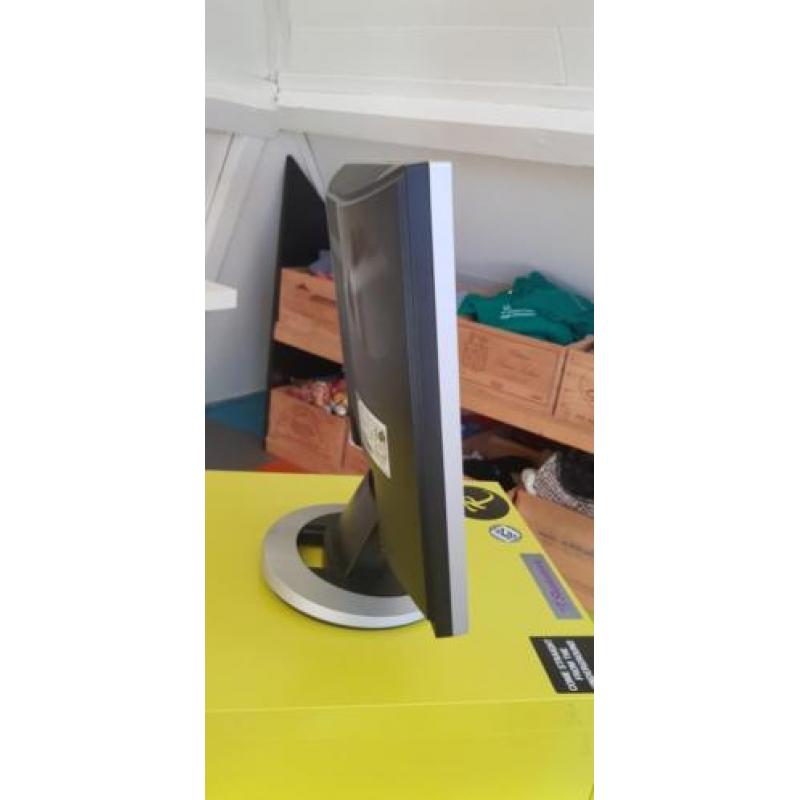 Samsung syncmaster 920n in goede staat