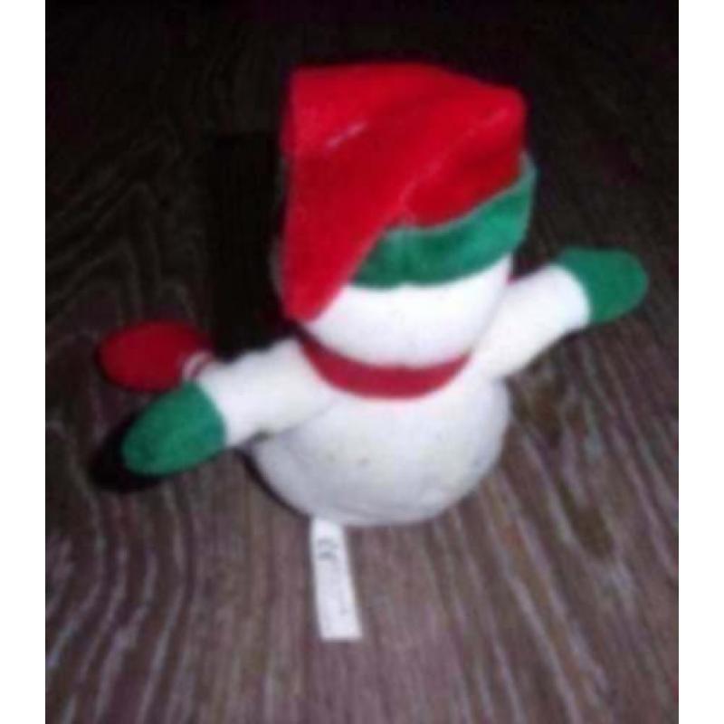 kerst sneeuwpopje met muts en sjaaltje