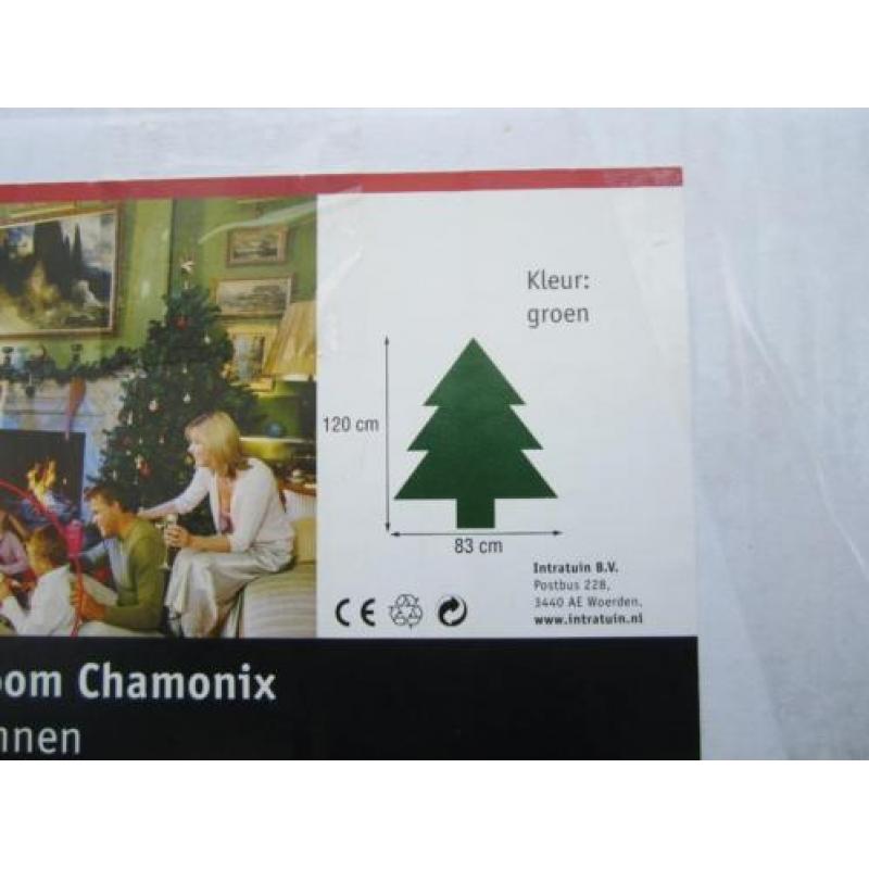 Kerstal-kerstboom met versiering.