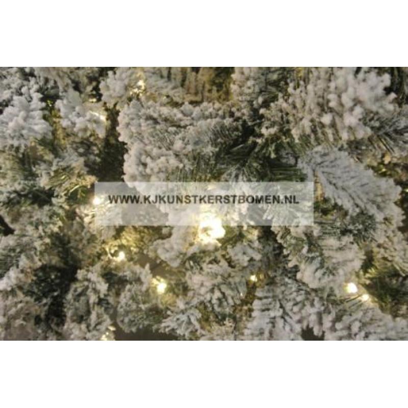 Besneeuwde Kunst kerstboom Flock incl warme LED verlichting