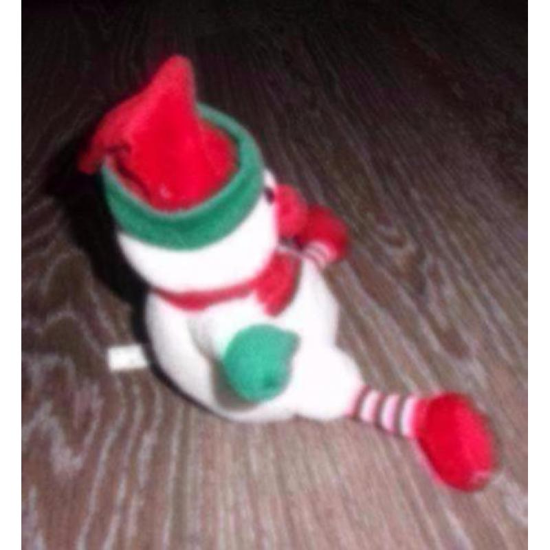 kerst sneeuwpopje met muts en sjaaltje