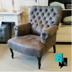 > HIER < Landelijke fauteuils - capitonnering <