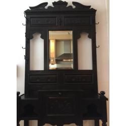 Frans halmeubel/ porte manteaux