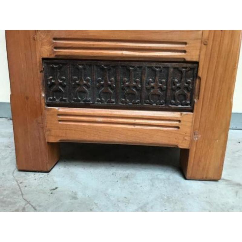 Kersenhouten kast