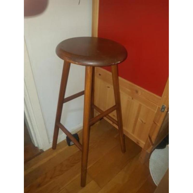 Houten kruk 5 euro