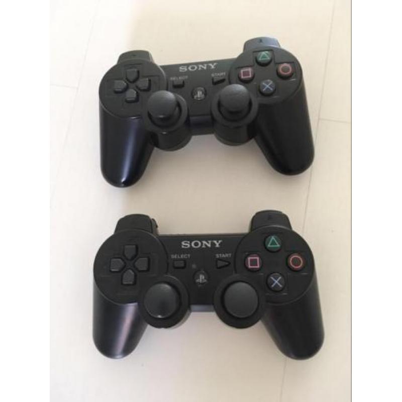 PlayStation 3 inclusief 3 controllers en div spellen