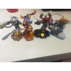 skylander poppetjes+ portal ook los te koop voor de wii