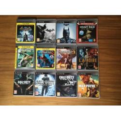 Playstation 3 + 37 games + move + 2 controllers + loaddock