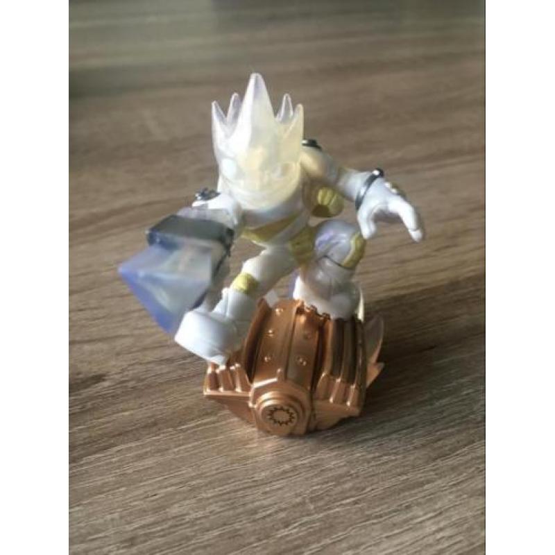Skylanders superchargers wii spel platform en figuren